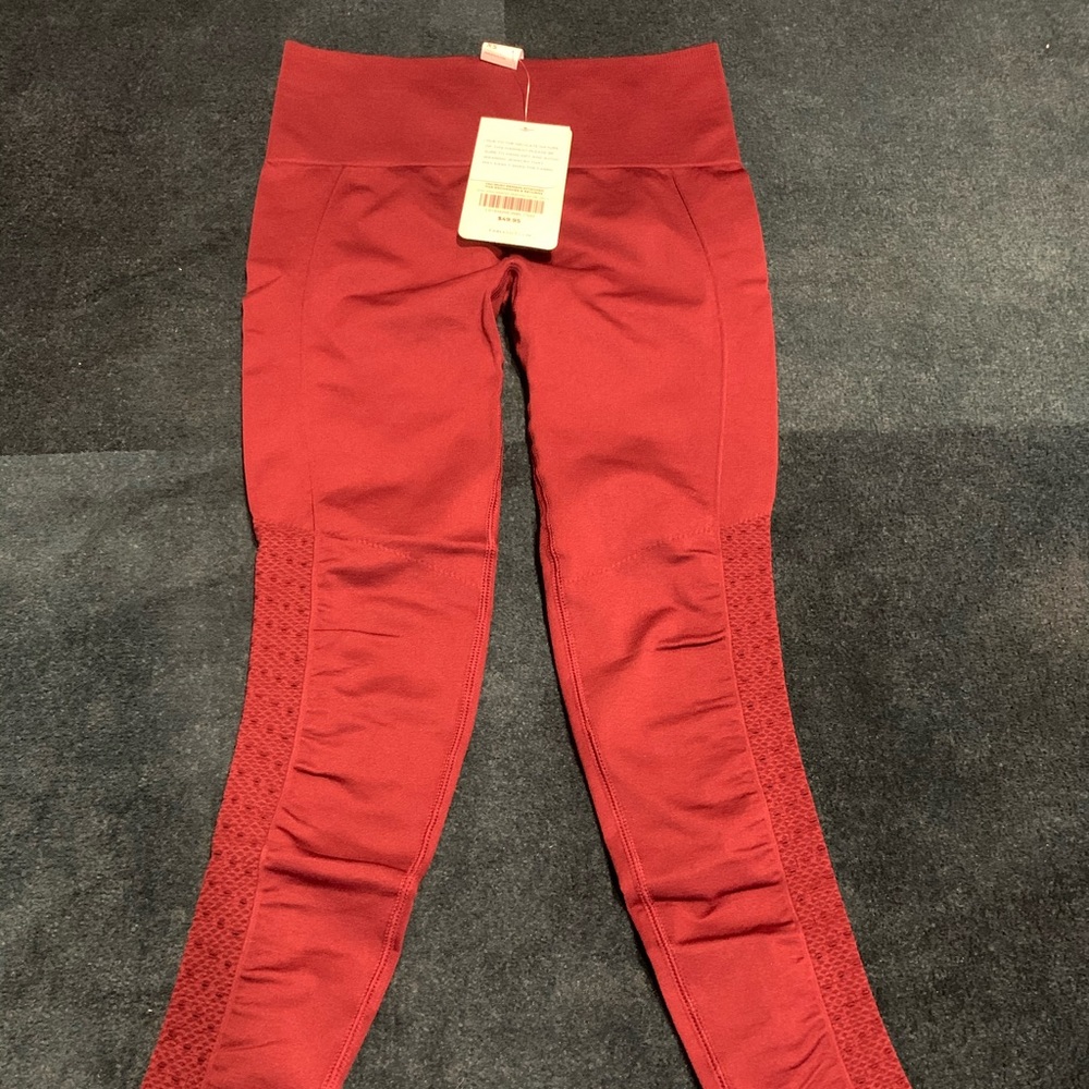 Fabletics Sync High-Waisted Perforated